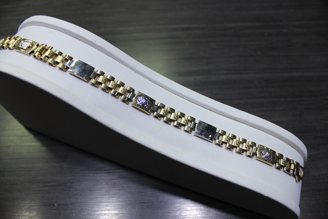 Bracelet 3 têtes Versace