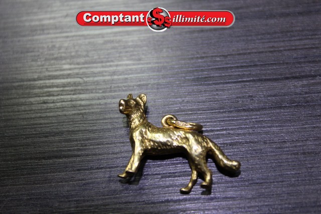 Breloque gentil chien