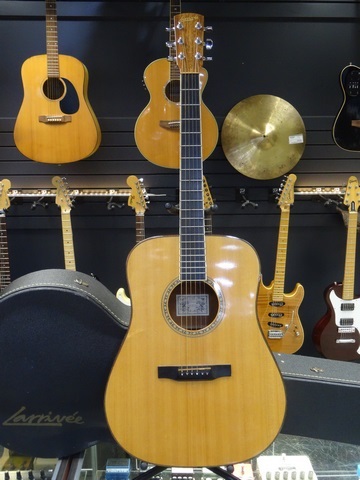 GUITARE ELECTRO ACOUSTIQUE