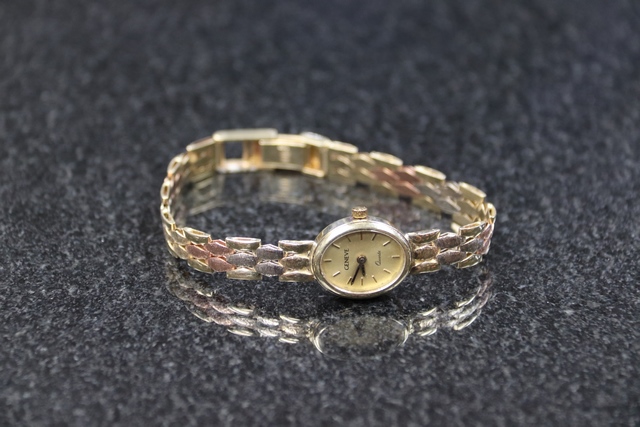 Montre de Qualité 6