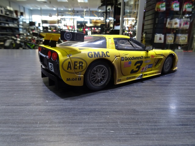 2001 Chevrolet Corvette C5R - Image 2