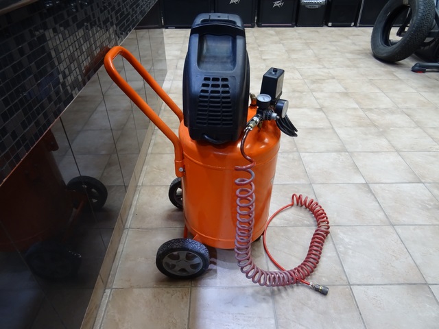 Compresseur 12 gal+tuyau (hose) - Image 3