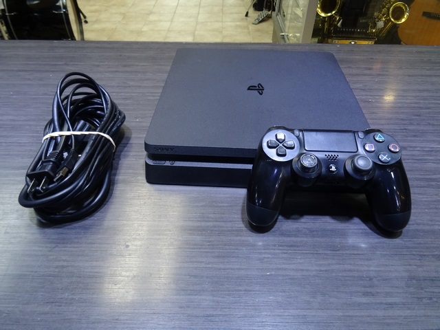 Sony PS4