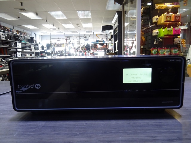 Commutateur matriciel audio 16 canaux