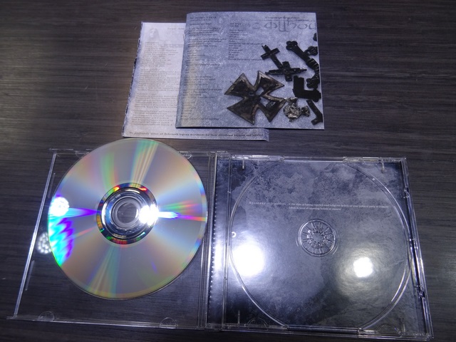 Behemoth The Apostasy (manque couverture)