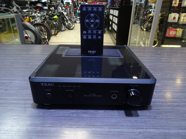 (22 Watts) Amplificateur Intégré 2.1 DAC USB + tc