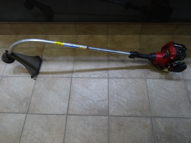 Coupe Herbe (Weed Eater)