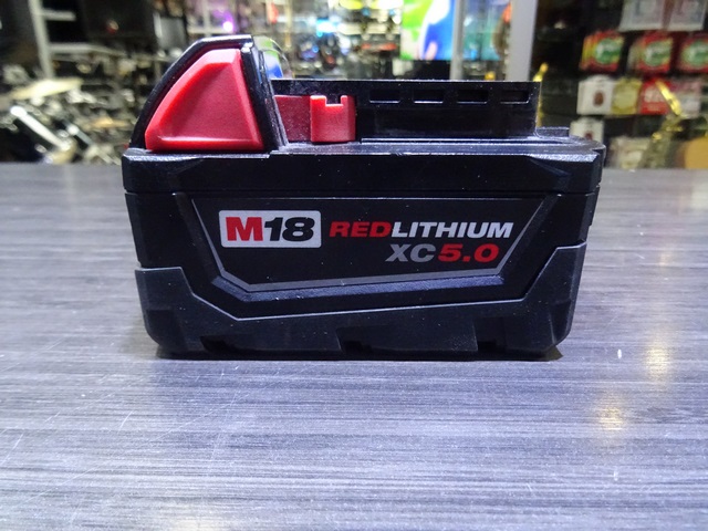 batterie M18 xc 5.0amp - Image 2