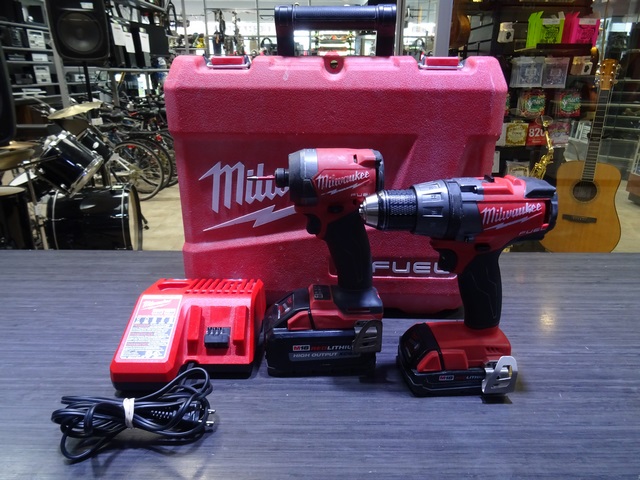 ensemble perceuse visseuse+clé a chocs+2 batteries m18 xc6.0 et 1.5ah+chargeur