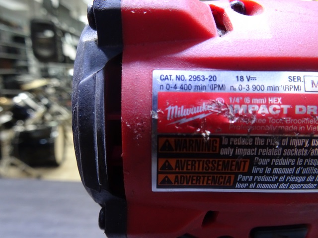 ensemble perceuse visseuse+clé a chocs+2 batteries m18 xc6.0 et 1.5ah+chargeur - Image 4