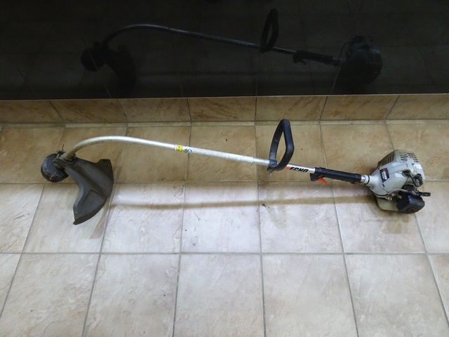 coupe herbe (weed eater)