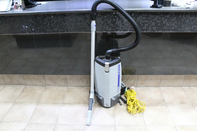 aspirateur sac a dos + acc - Image 2