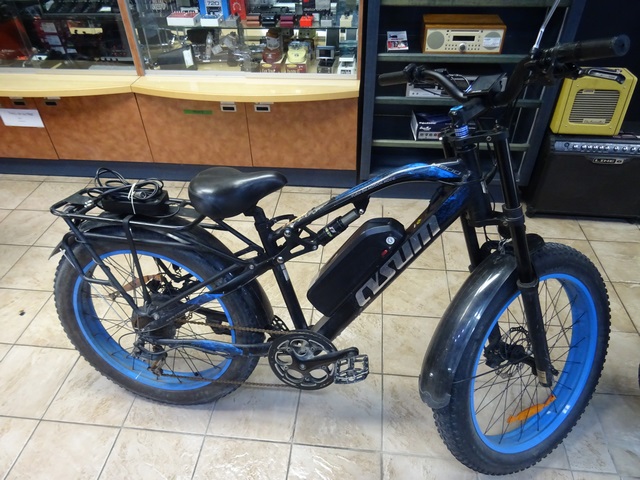 Velo Electrique 1000 Watts+ chargeur + cle