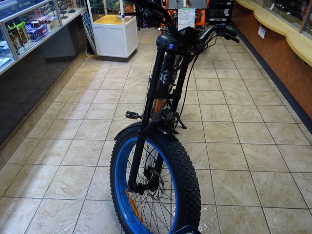 Velo Electrique 1000 Watts+ chargeur + cle - Image 4