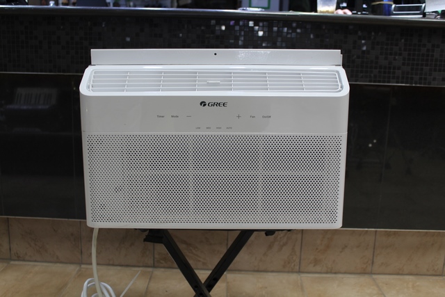 (8000 Btu) climatiseur mural  no tc