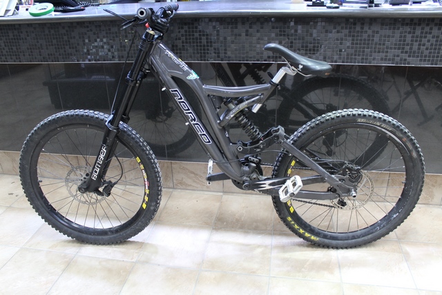 (2007) Vélo de montagne ( Garage 529 BRDMRZ )