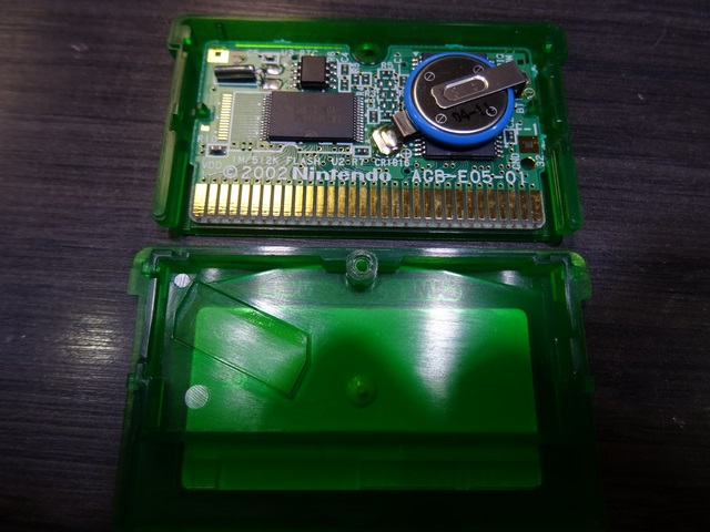 Pokemon Emerald (complet) boite abimee - Image 4