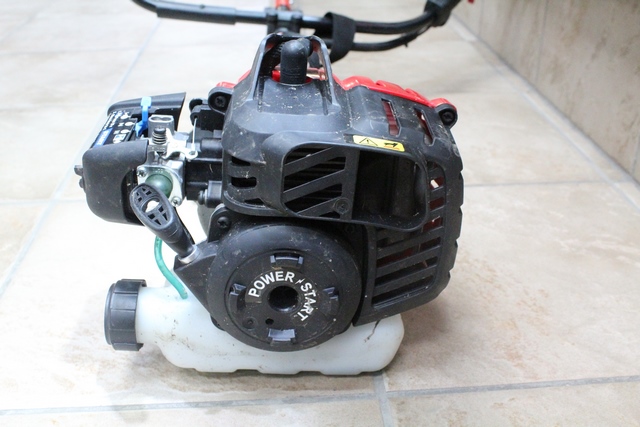 Débroussailleuse - Image 3