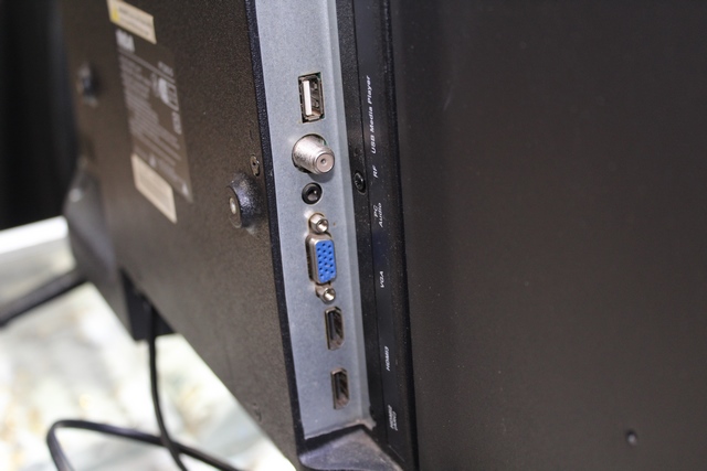 Téléviseur (TV) 32 po (2018) no tc - Image 3