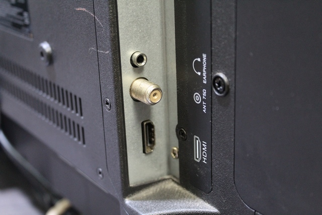 Téléviseur (TV) 23 po (2021) no tc - Image 3