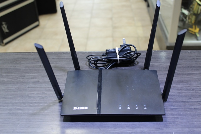 routeur d-link 4 antennes