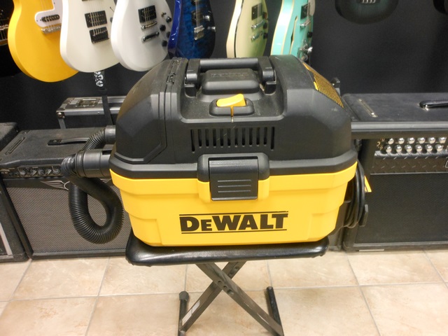 aspirateur dewalt