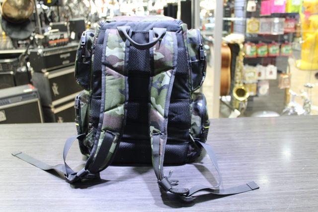 Sac a dos pour article de peche ( plusieurs appat )) - Image 4