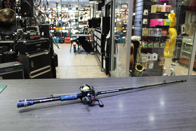 canne a peche + moulinet