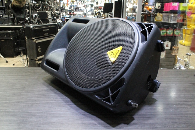 ( 550 Watts ) Haut Parleur Actif  - Image 3