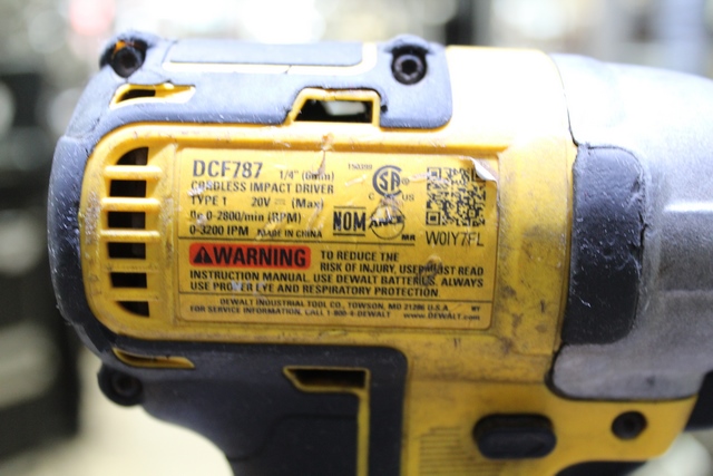 drill a percussion + batterie 2ah + chargeur - Image 3