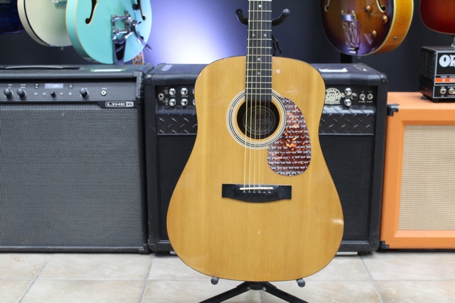 Guitar Acoustic  - Image 3