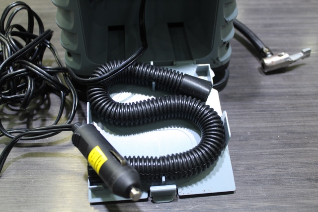 Compresseur 12 volt. (gonfleur a debit eleve) - Image 3