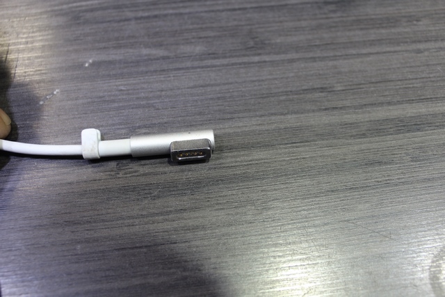 Chargeur macbook pro ( 1 16.5V 3.65A 60W  - Image 2