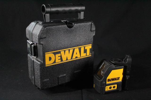 Niveau laser (rouge)