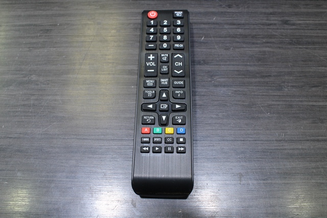 Téléviseur (TV) 32 po intelligente (smart) (2017) + tc - Image 4