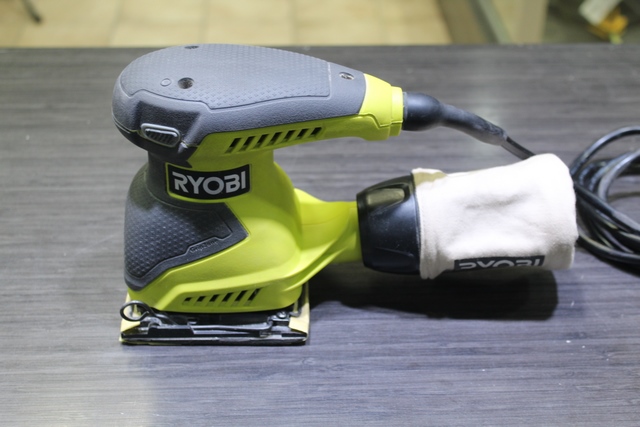 sableuse ryobi