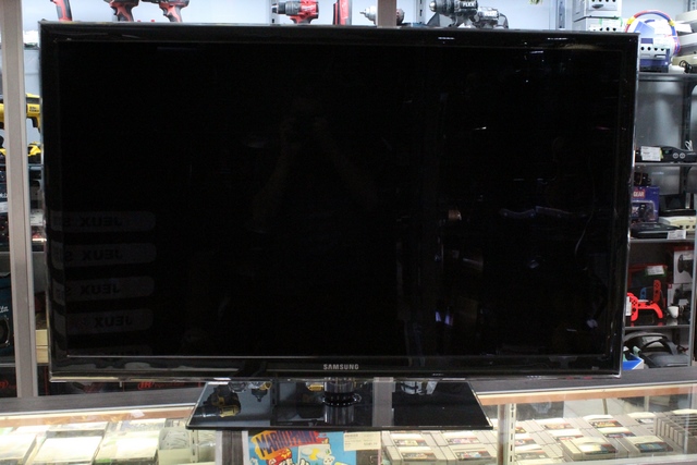 Téléviseur (TV) 46 po (2010) + no tc