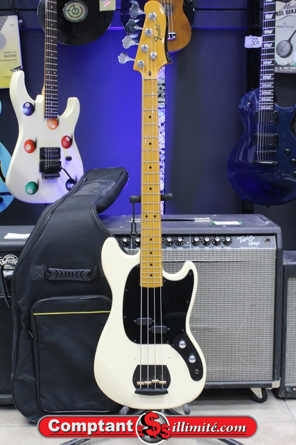 Basse 3/4 (Short scale)