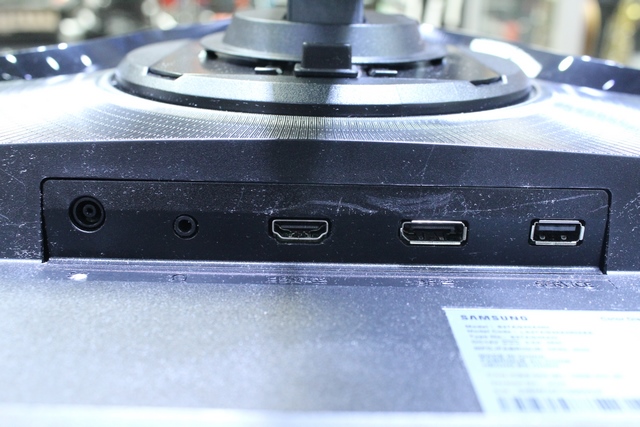 Écran 27 pouce Samsung - Image 2