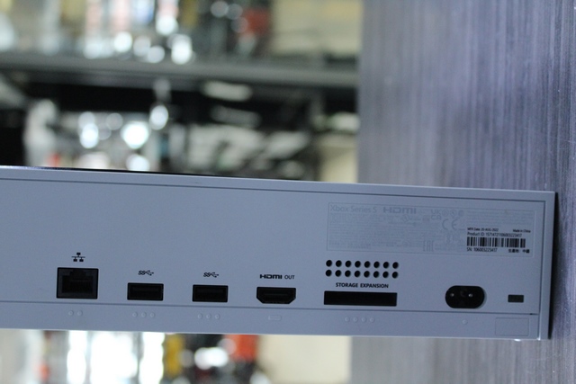 CONSOLE XBOX SERIE S  - Image 2