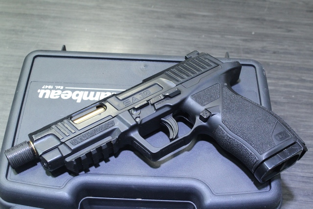 Pistolet a Plomb + Etui - Image 2