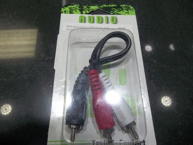 RCA MALE Y @ 2 RCA MALE