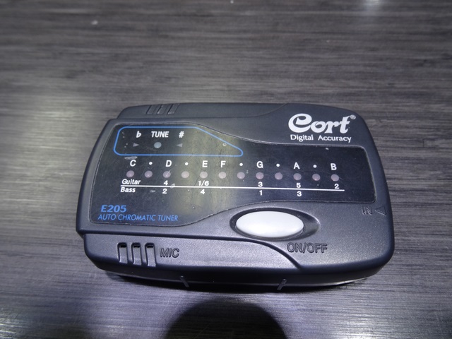 Accordeur de guitare