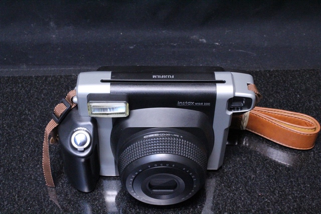 Appareil photo Instax Wide 300 (pas de film) FUJIFILM INSTAX WIDE 300 LENS 95MM - Image 2