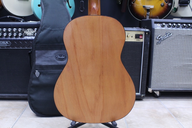 Guitare Classique 3/4 Squier MC1 mini - Image 4